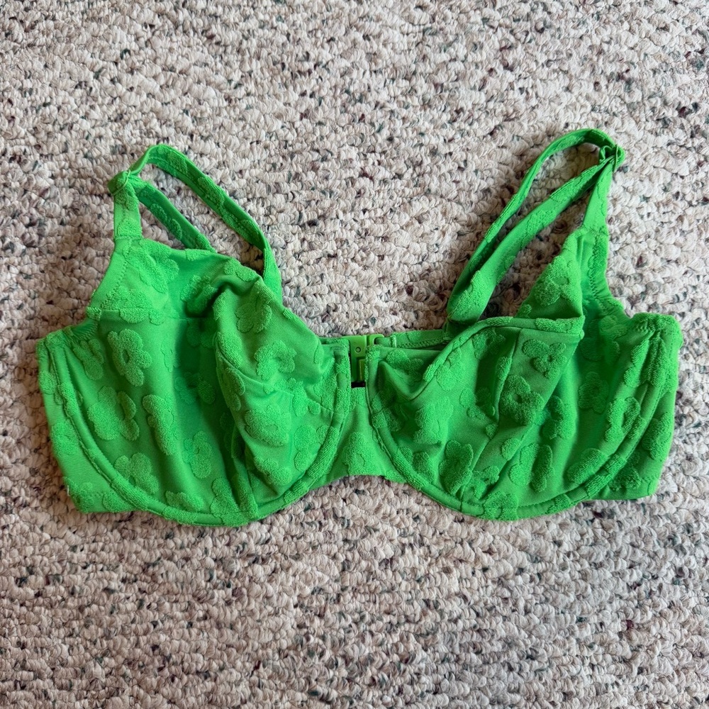 Bravissimo Women's Ostia Floral Swim Bikini Top Green Size 36H